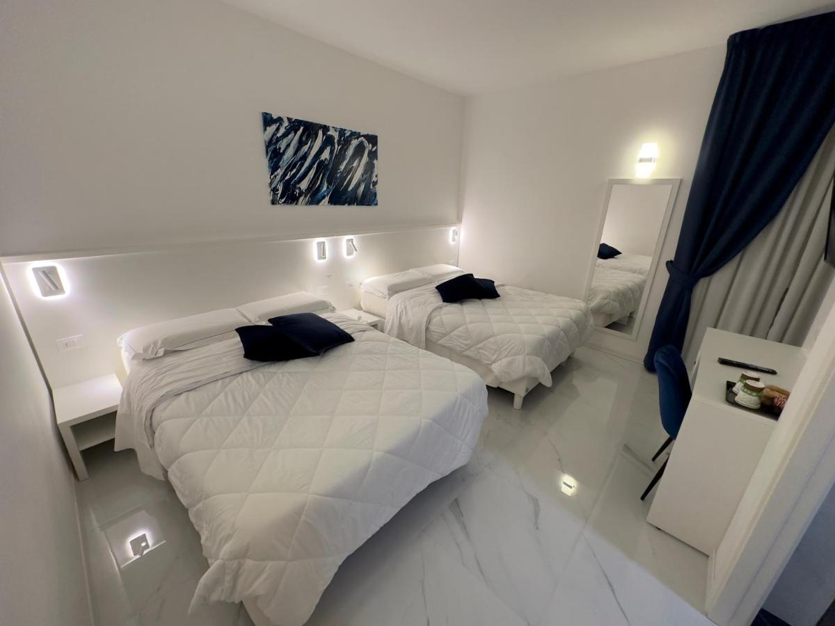 Hotel Smart Cruise Civitavecchia Exterior foto
